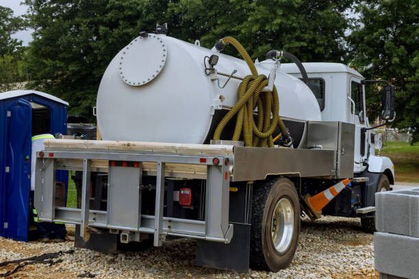 Best Construction site porta potty rental  in North Prairie, WI